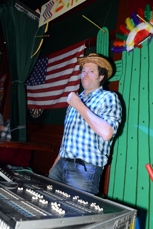 ../Images/Feest van Toen Indianenfeest 097.jpg